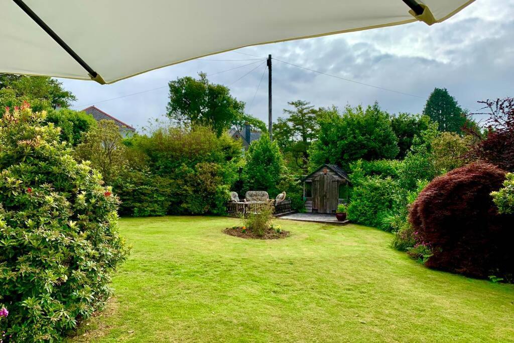 Hectors House Comfortable 4 Bed House In Mature Gardens Yelverton Exterior foto